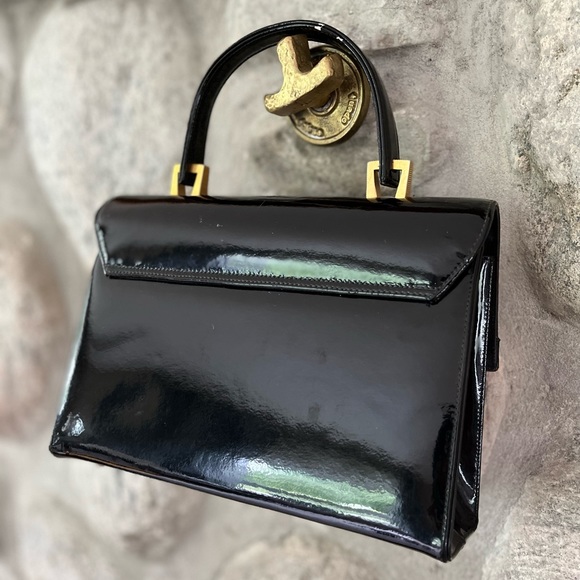 Vintage 1960s classic / mid central modern patent leather box purse - Picture 9 of 11